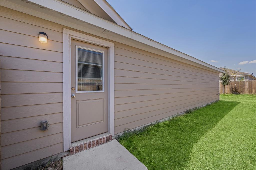 2824 Slatewood Drive Property Photo 25