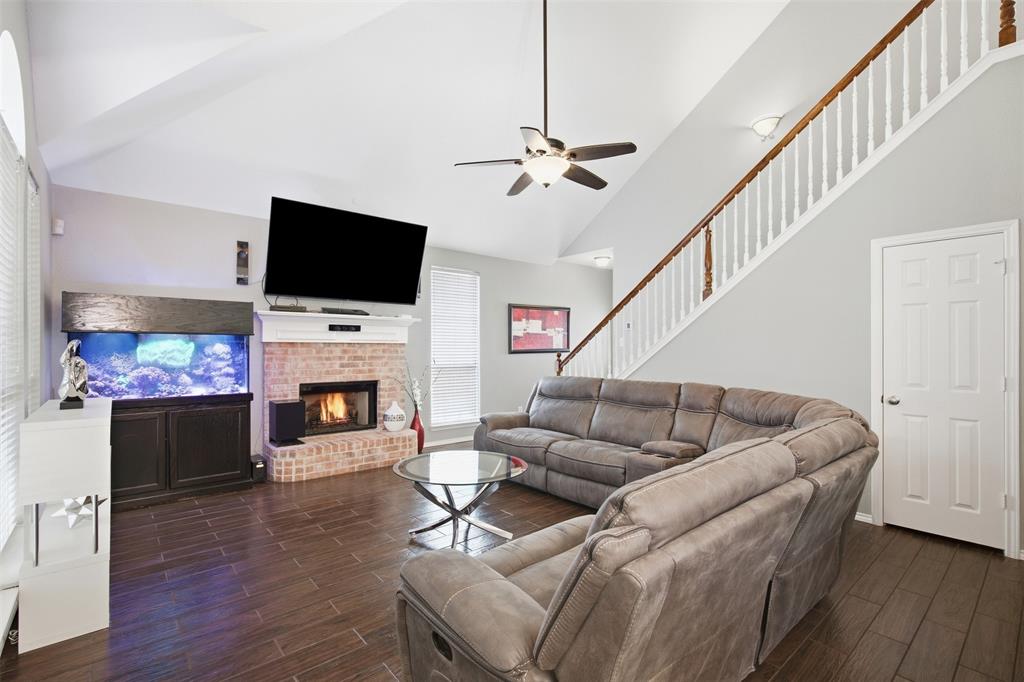 554 Continental Drive Property Photo 3