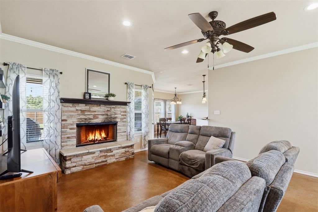 2425 Pecan Springs Road Property Photo 11