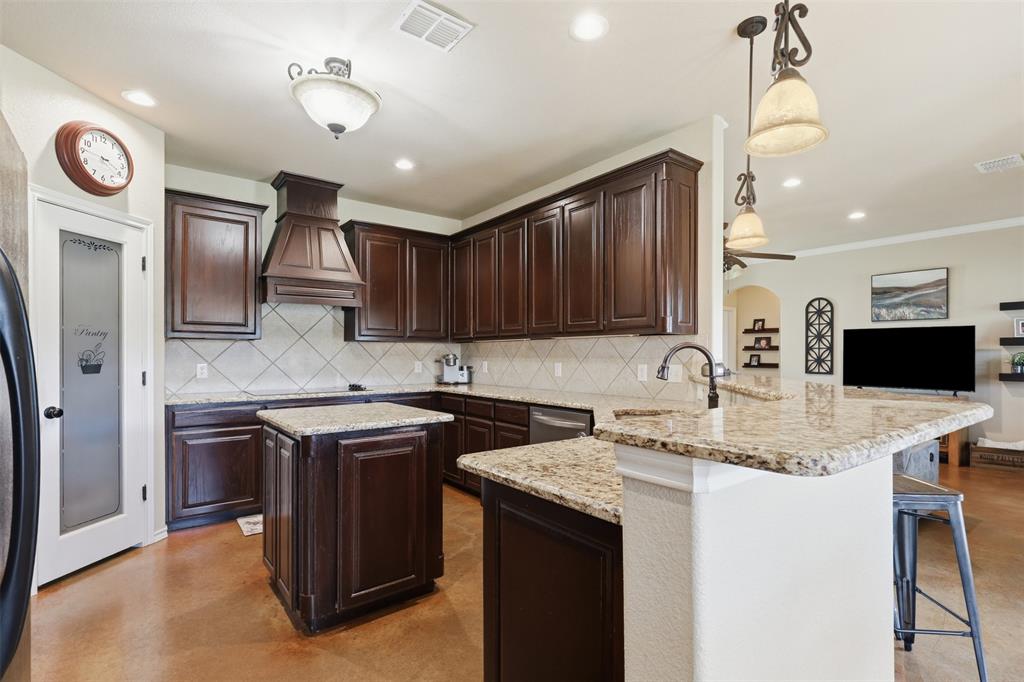 2425 Pecan Springs Road Property Photo 15