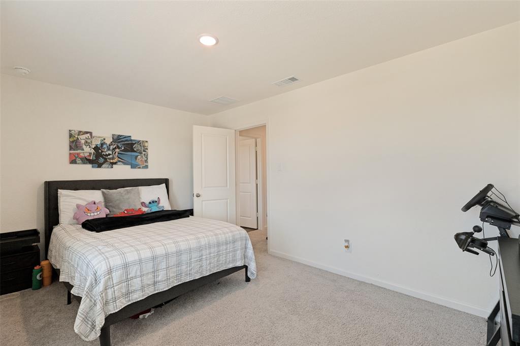 14160 Donahue Street Property Photo 21