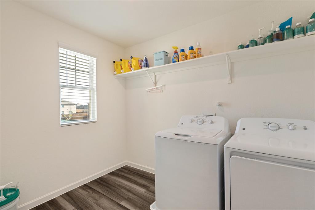 14160 Donahue Street Property Photo 24