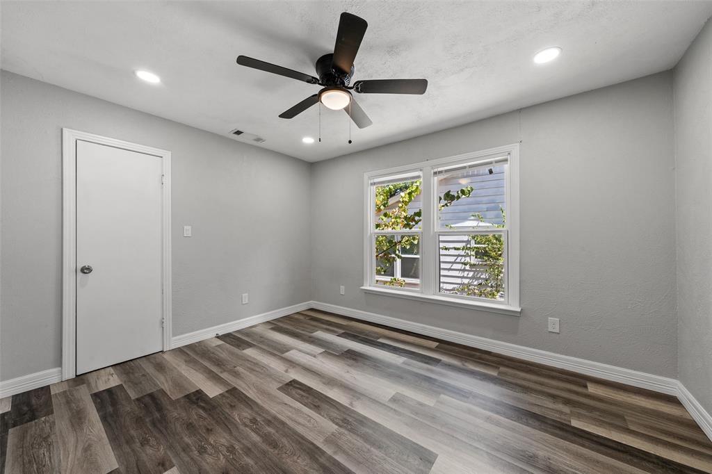 4529 Sanger Avenue Property Photo 12