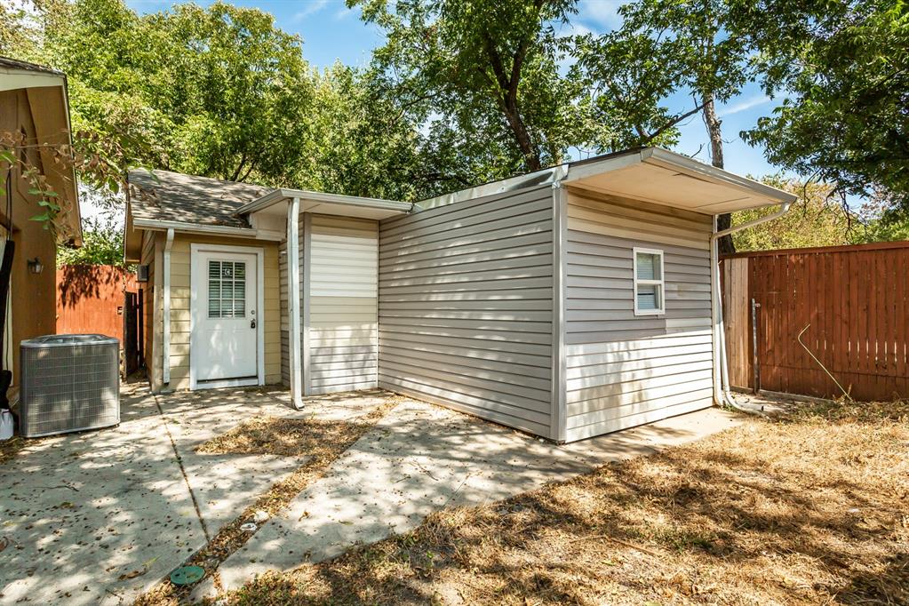 2351 Longhorn Street C Property Photo 3