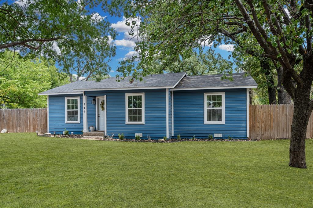 149 Gordon Drive Property Photo 2