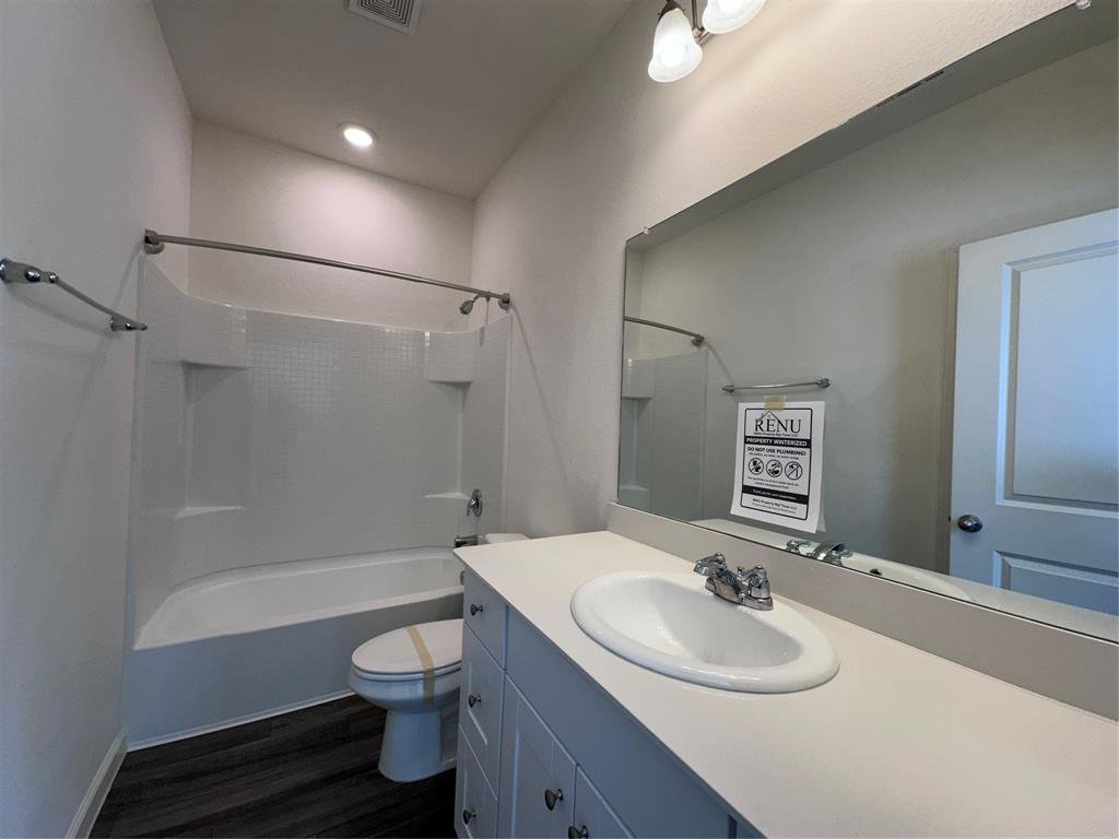 1617 Braeburn Lane Property Photo 9