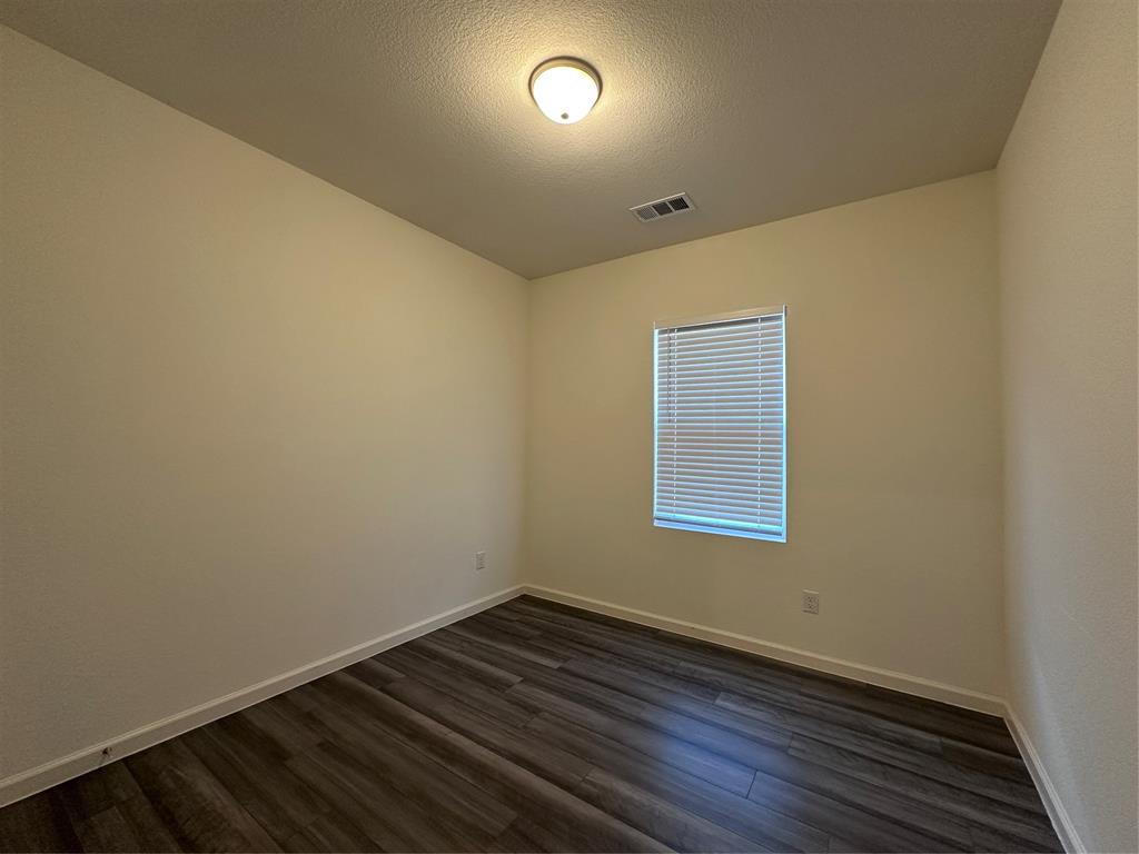 1617 Braeburn Lane Property Photo 10