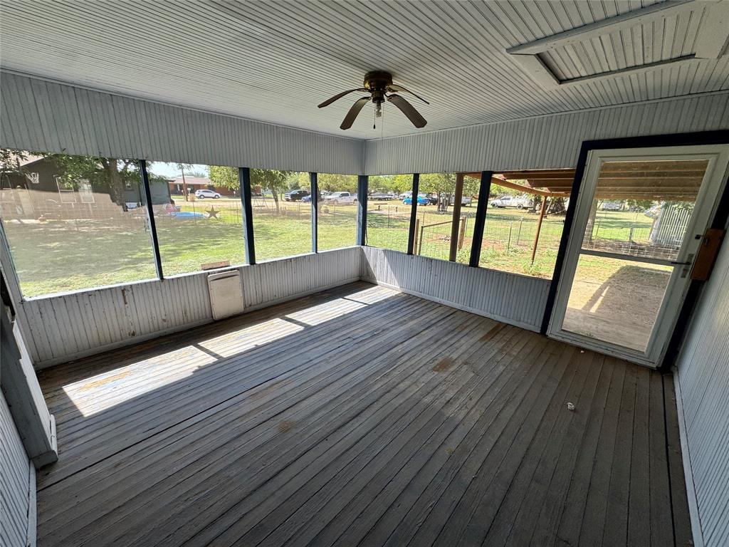 204 Bowie Street Property Photo 12