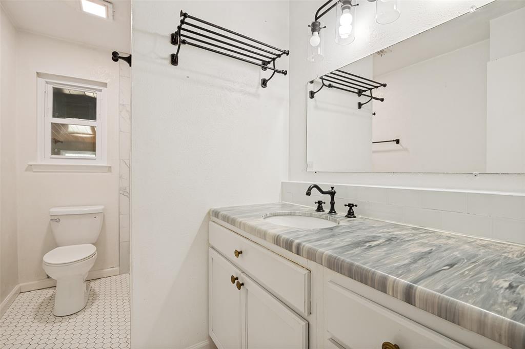 2913 David Lane Property Photo 17