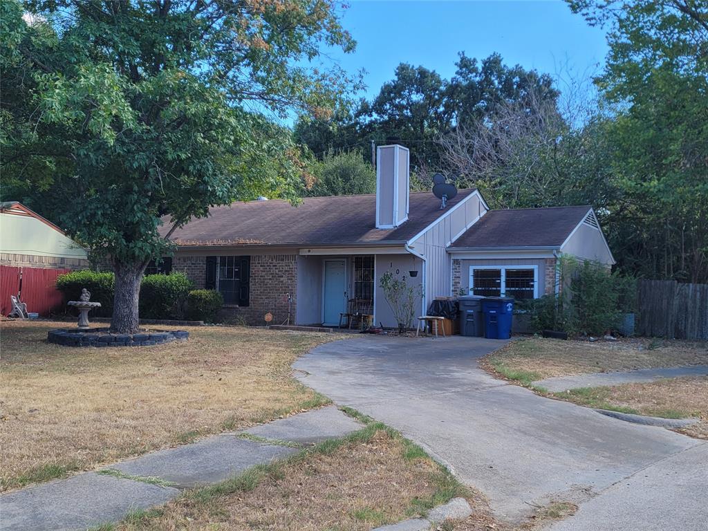 102 Buttercup Lane Property Photo 1
