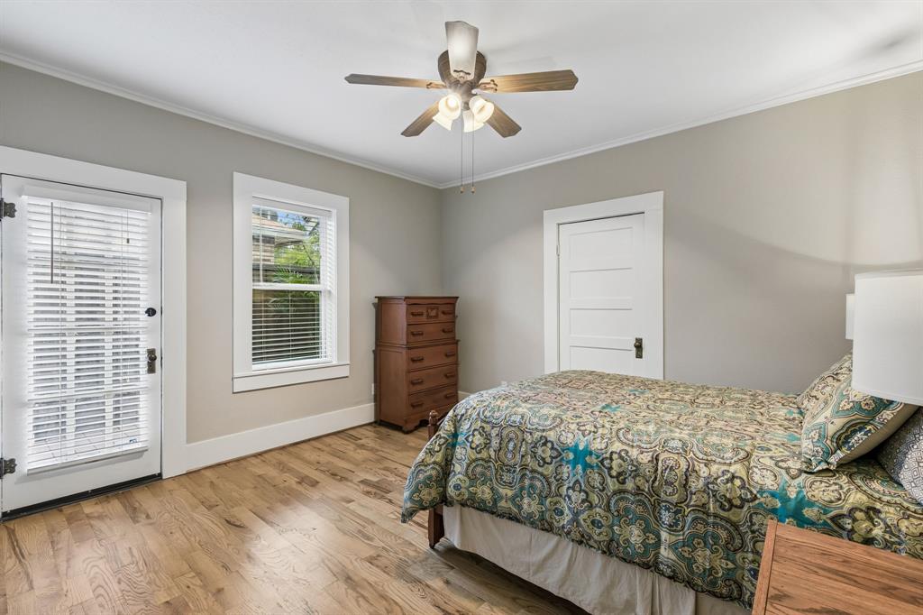 1011 Woodlawn Avenue Property Photo 15