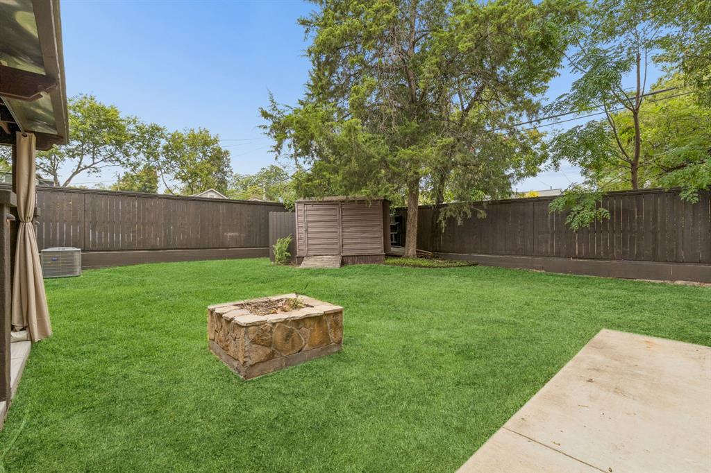 1011 Woodlawn Avenue Property Photo 27