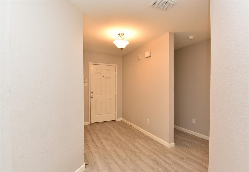 9417 Pastime Court Property Photo 3