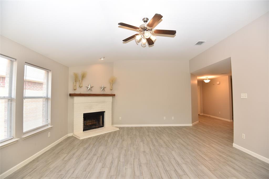 9417 Pastime Court Property Photo 4