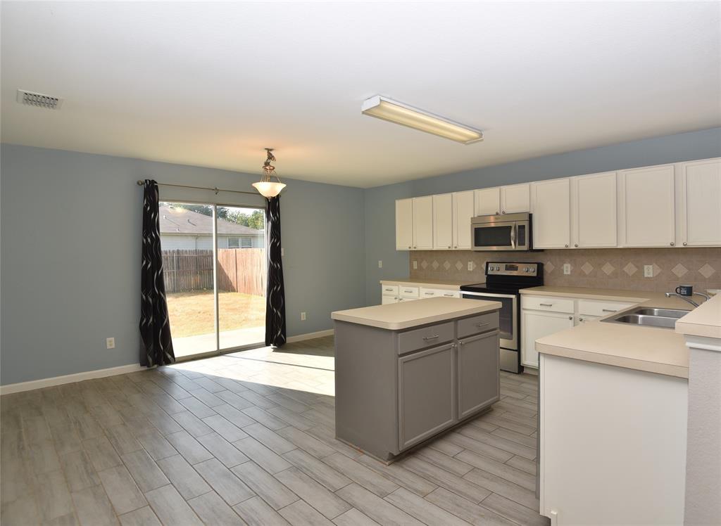 9417 Pastime Court Property Photo 7