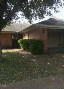 604 Old Lorena Road 606 Property Photo 1