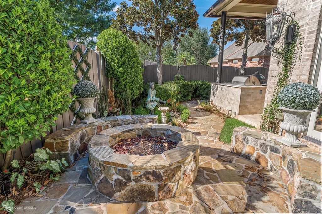 104 Belle Maison Court Property Photo 35