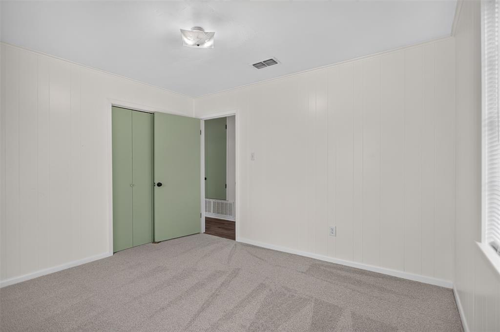 1010 Maple Street Property Photo 16