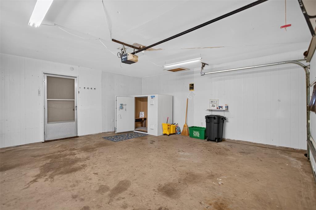 1010 Maple Street Property Photo 29