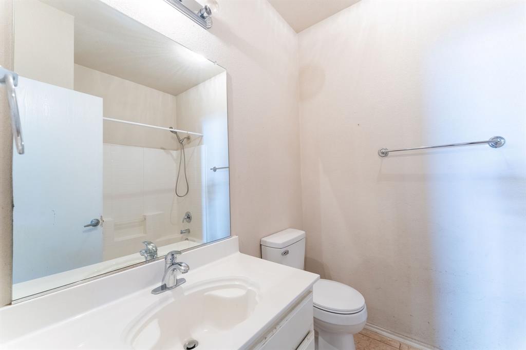 857 Rio Bravo Drive Property Photo 12