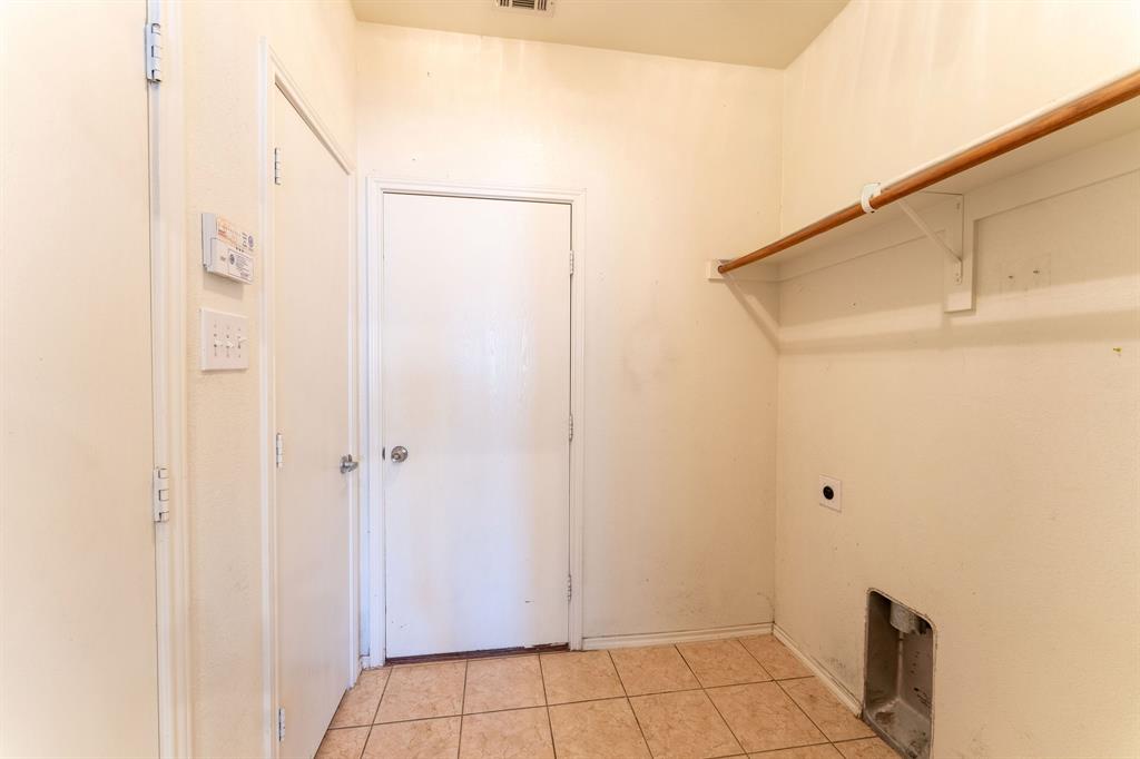 857 Rio Bravo Drive Property Photo 17