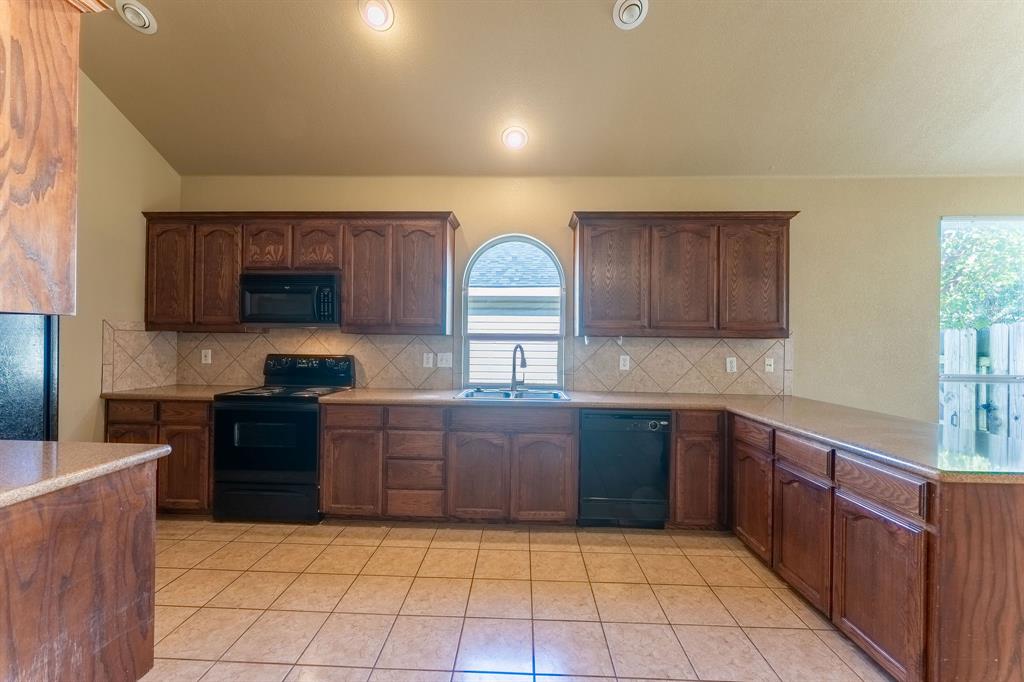 857 Rio Bravo Drive Property Photo 19