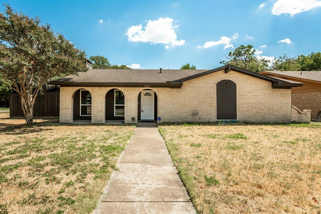 2600 Quail Valley Property Photo 2