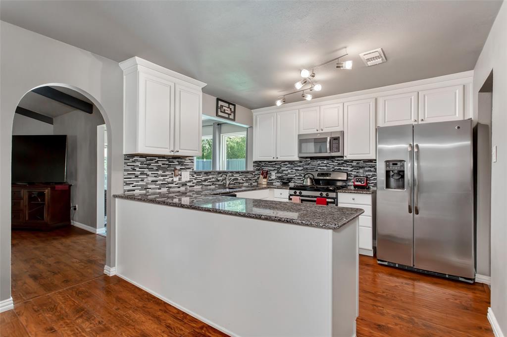 2600 Quail Valley Property Photo 10