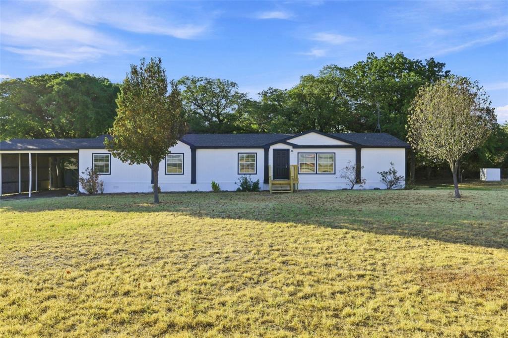5209 Shaw Road Property Photo 1