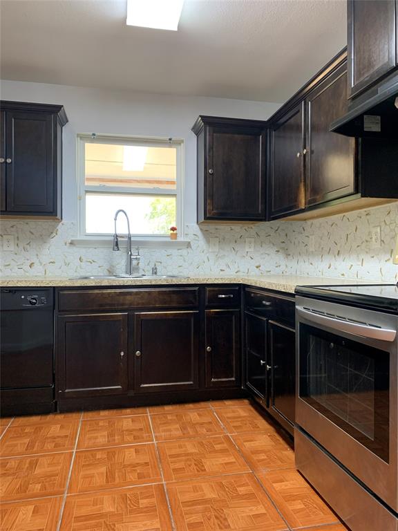 3541 Toronto Street Property Photo 9
