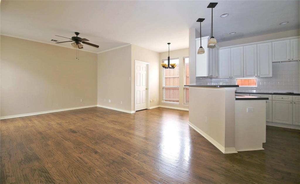 4124 Briarbend Road Property Photo 9