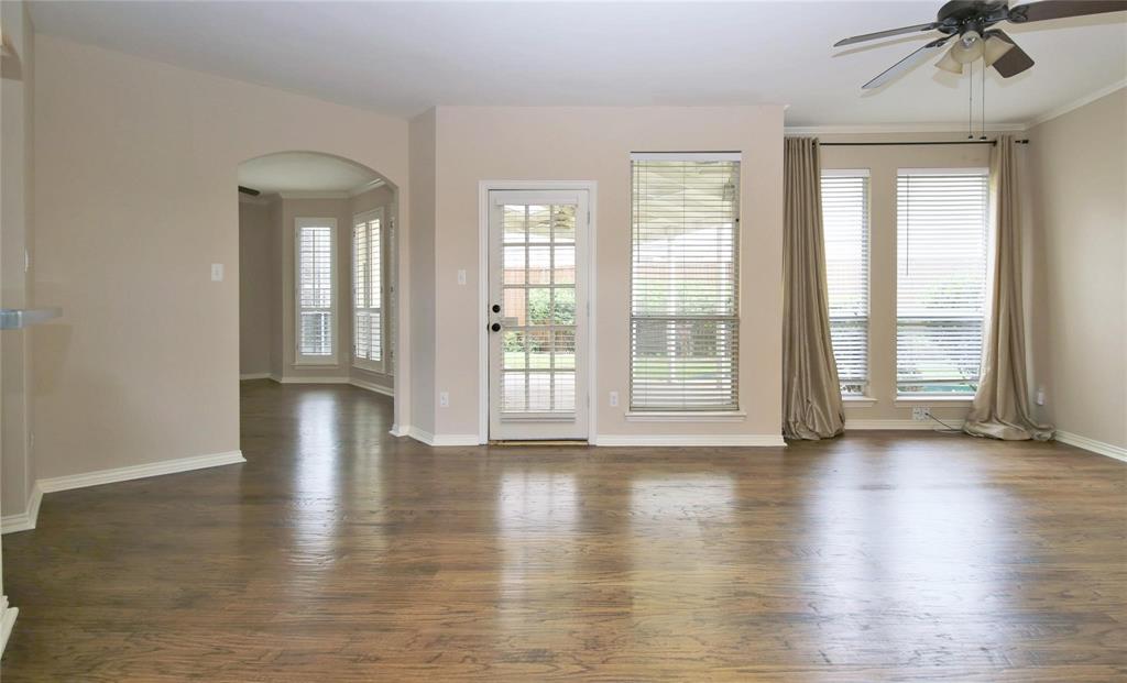 4124 Briarbend Road Property Photo 10