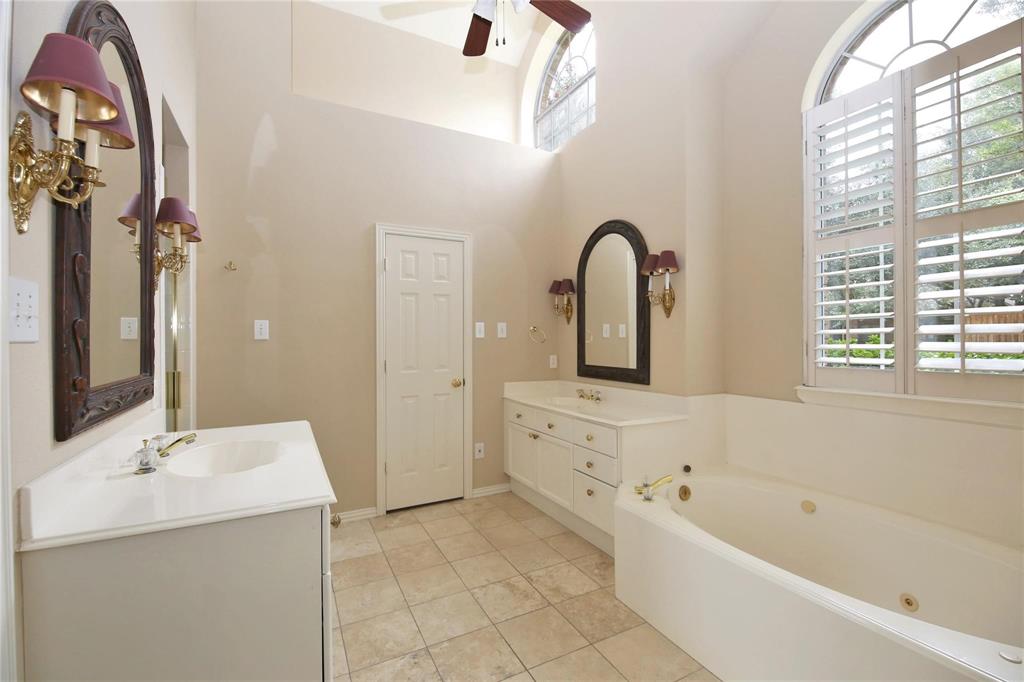 4124 Briarbend Road Property Photo 23