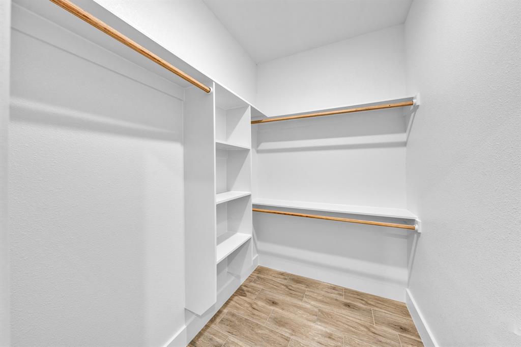 220 Calvert Street Property Photo 21
