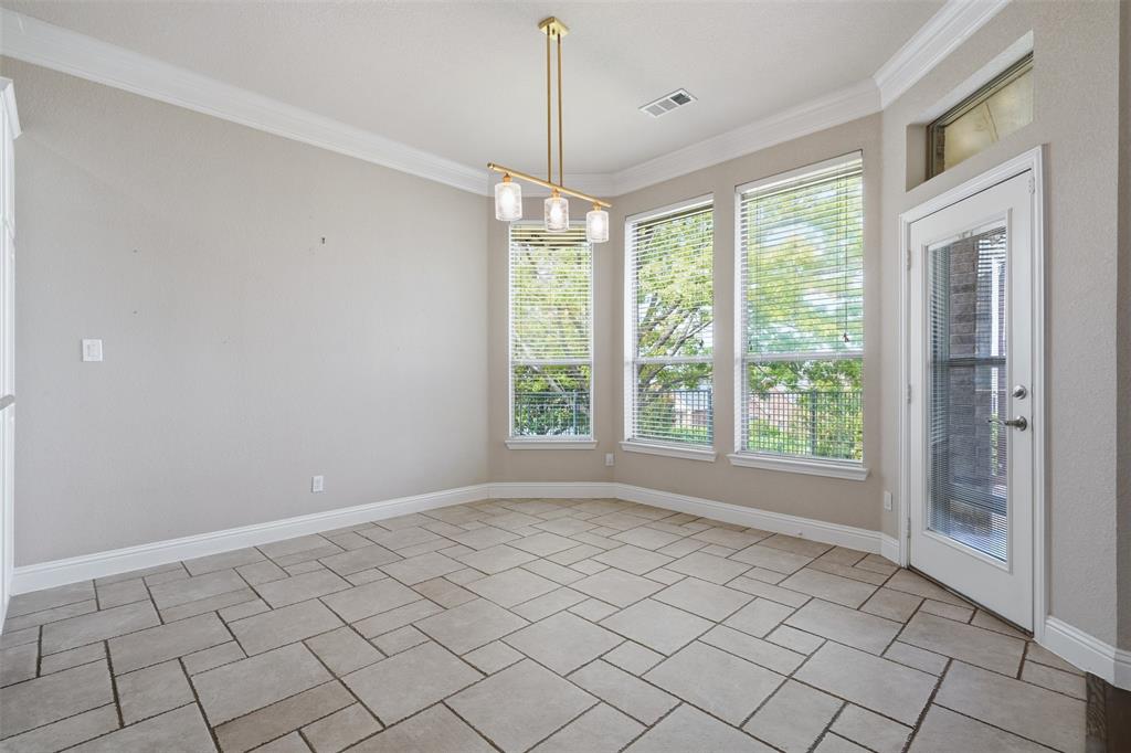 6512 Klamath Road Property Photo 8