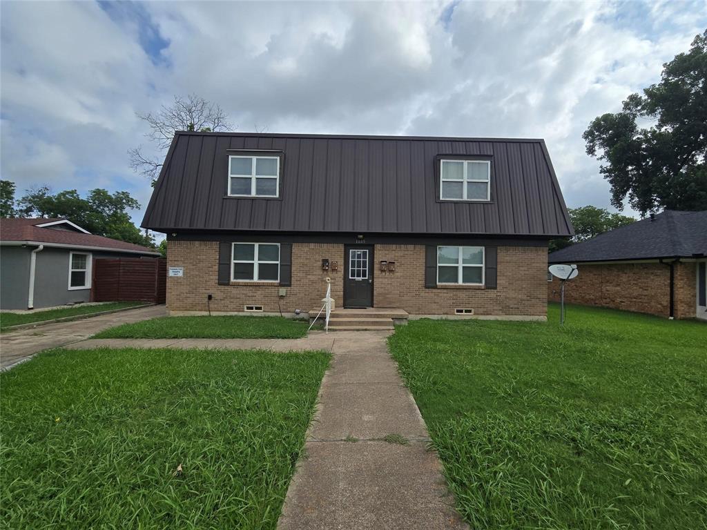 1805 Randolph Drive
