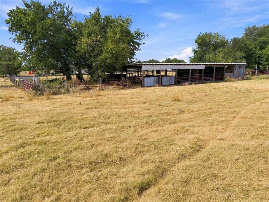 431 Fm 71 Property Photo 13