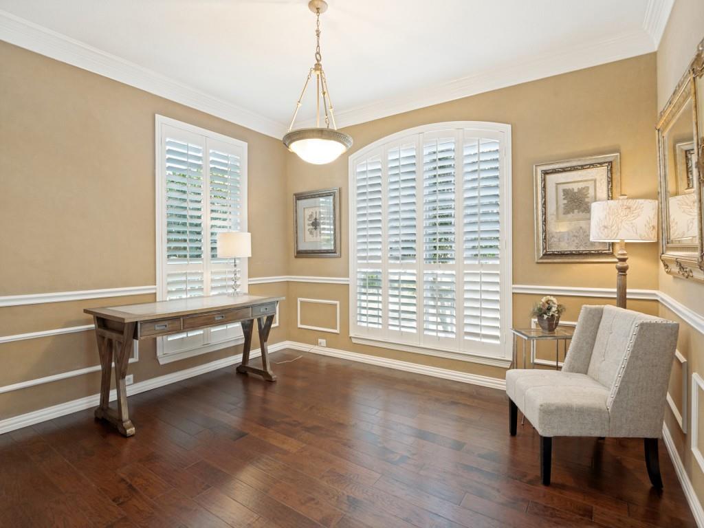2700 Meadow Hills Lane Property Photo 6