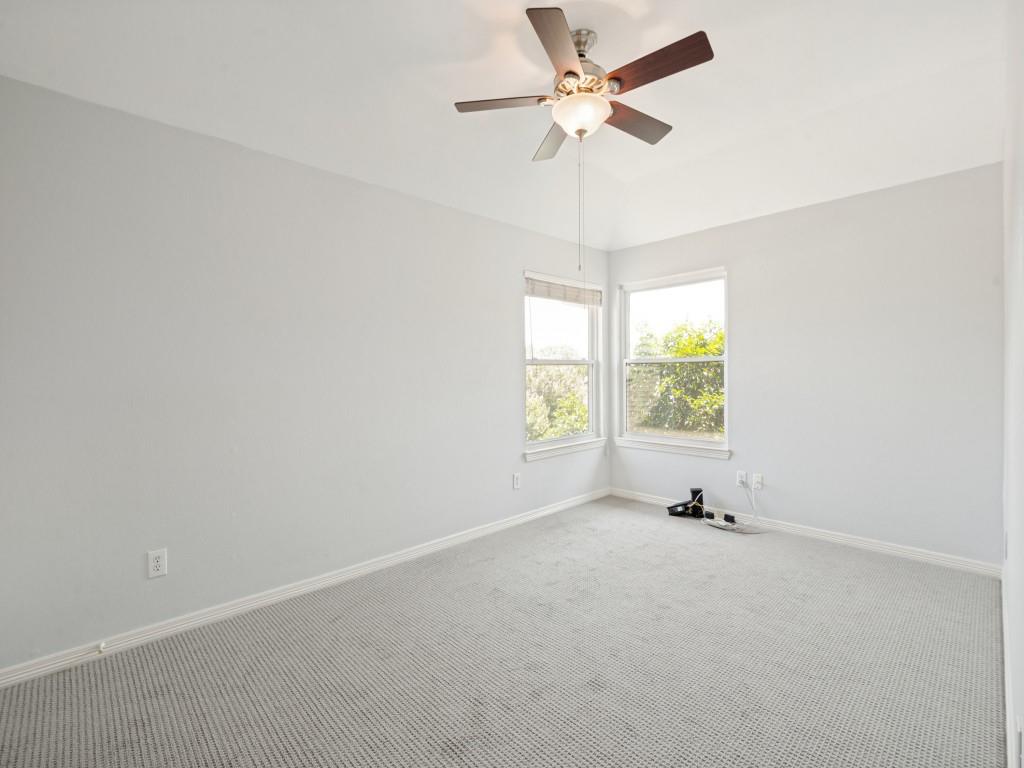 2700 Meadow Hills Lane Property Photo 19