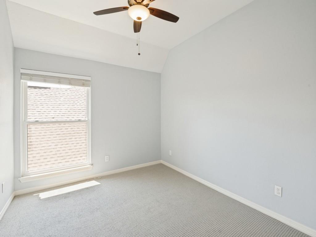 2700 Meadow Hills Lane Property Photo 20