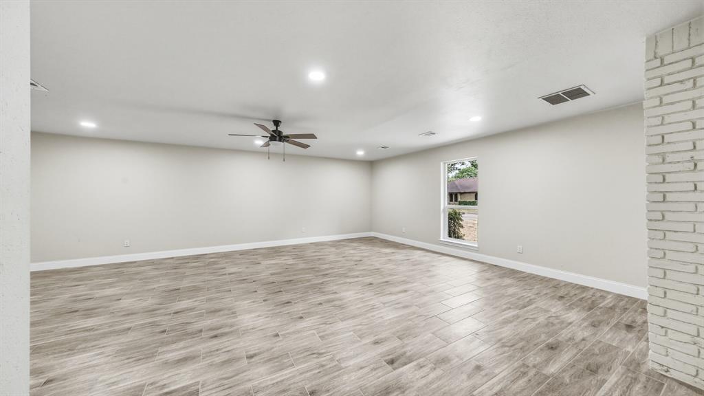 122 Meadowbrook Drive Property Photo 23