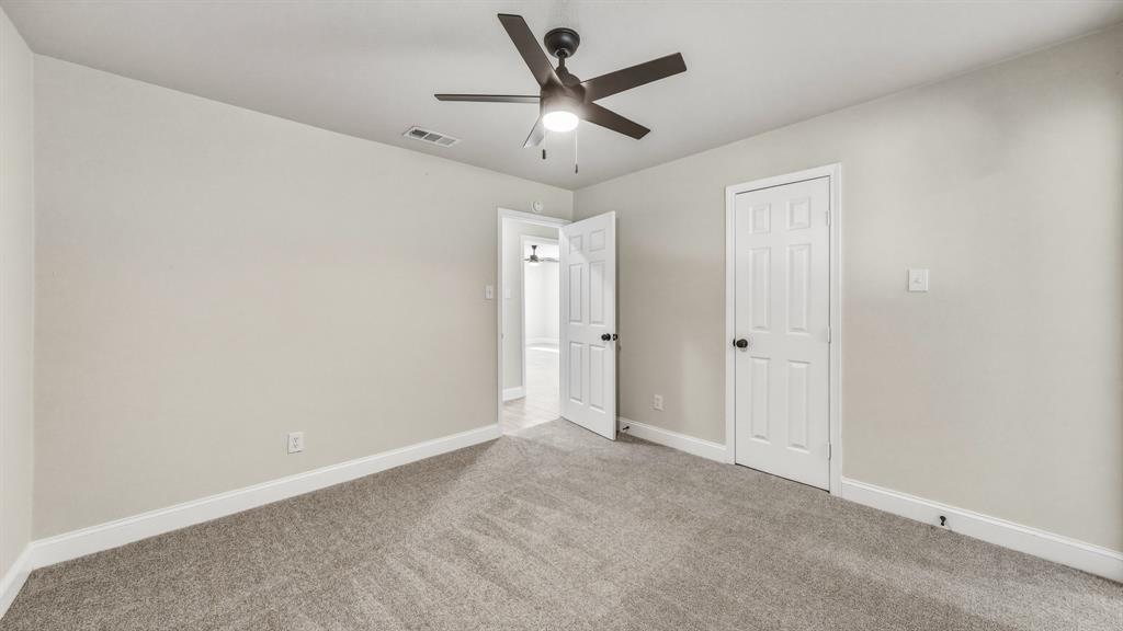122 Meadowbrook Drive Property Photo 28