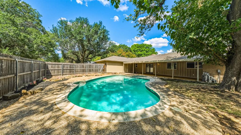 122 Meadowbrook Drive Property Photo 38