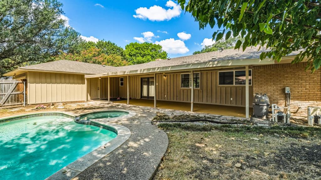 122 Meadowbrook Drive Property Photo 39