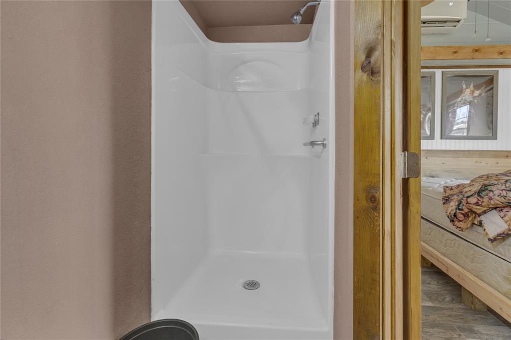 4403 Fm-205 Property Photo 10