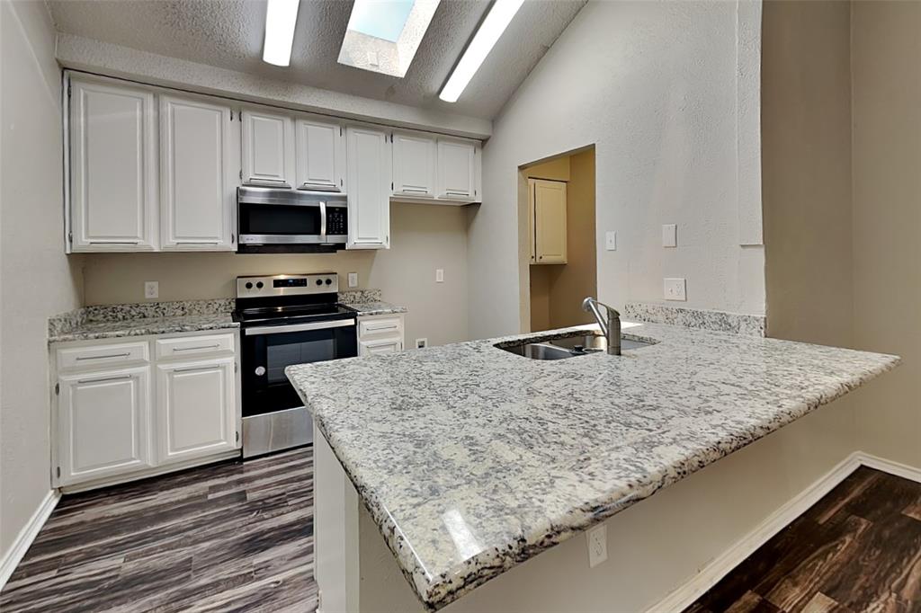 2016 Avignon Drive Property Photo 5