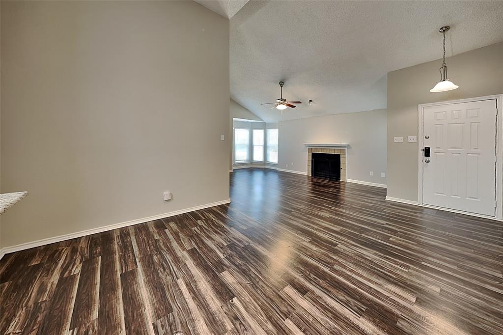 2016 Avignon Drive Property Photo 7