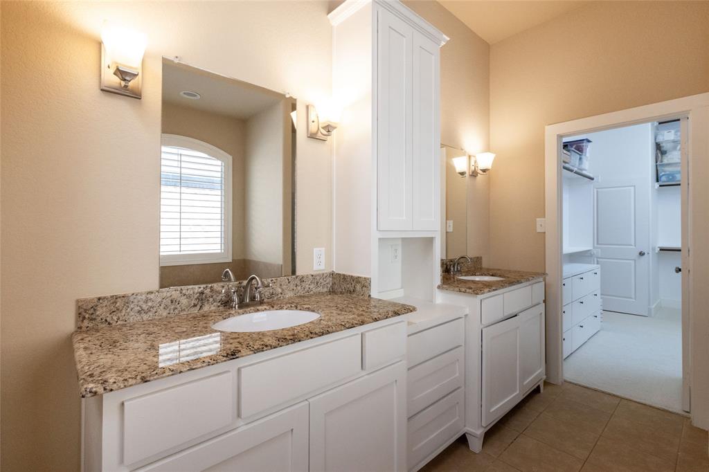 2505 Sanders Court Property Photo 24