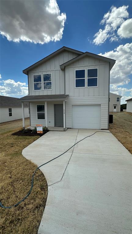 318 Azalea Trail Property Photo 1