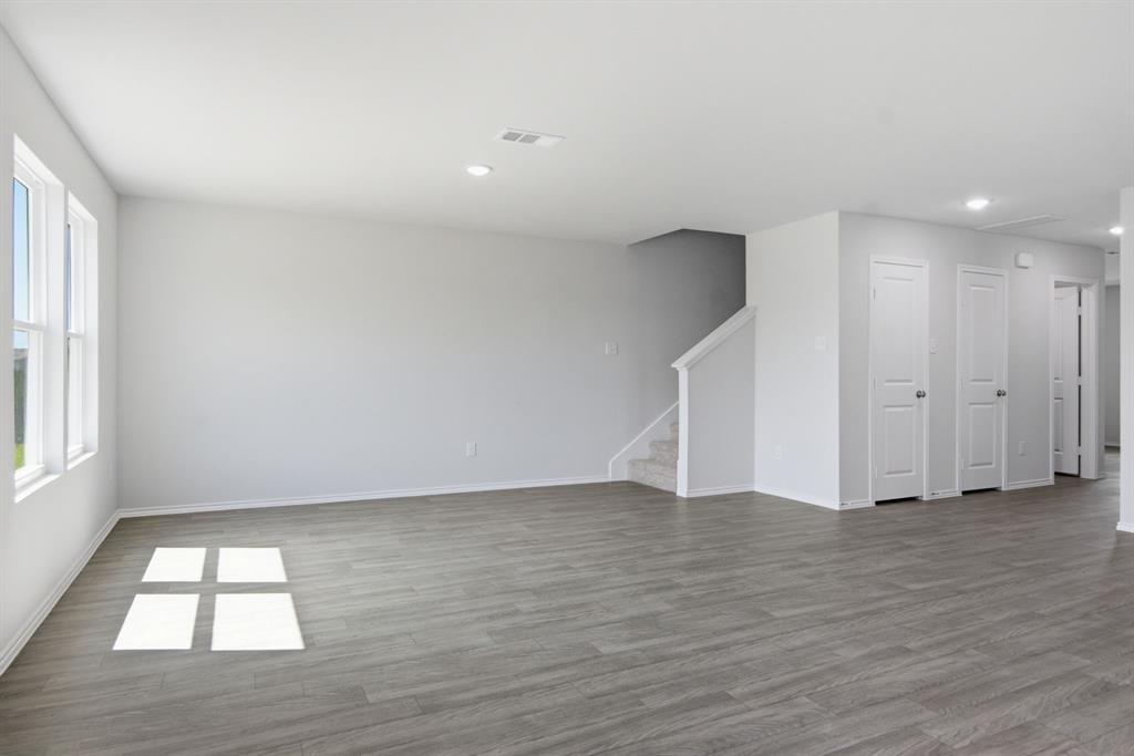 318 Azalea Trail Property Photo 12